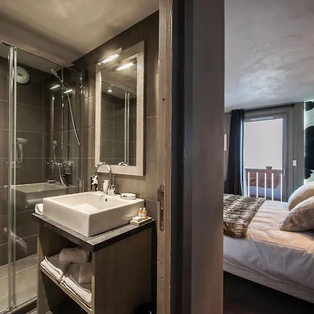 아파트 Grand Raffine Et Design A Courchevel, 5 Chambres, 10 Pers., Proche Remontees Mecaniques - Fr-1-563-14 *